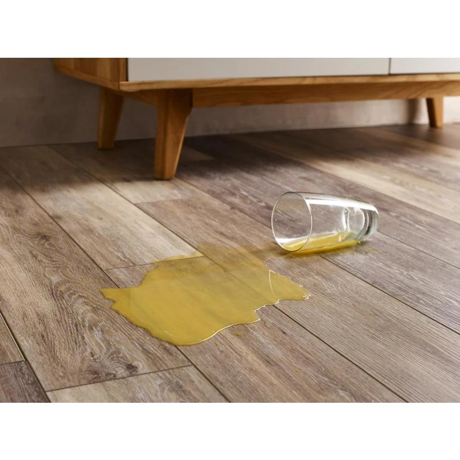 SMARTCORE Ultra 8-Piece 5.91-in X 48.03-in Woodford Oak Luxury Vinyl Plank Flooring 10 SMARTCORE Ultra 8-Piece 5.91-in X 48.03-in Woodford Oak Luxury Vinyl Plank Flooring - Image 10